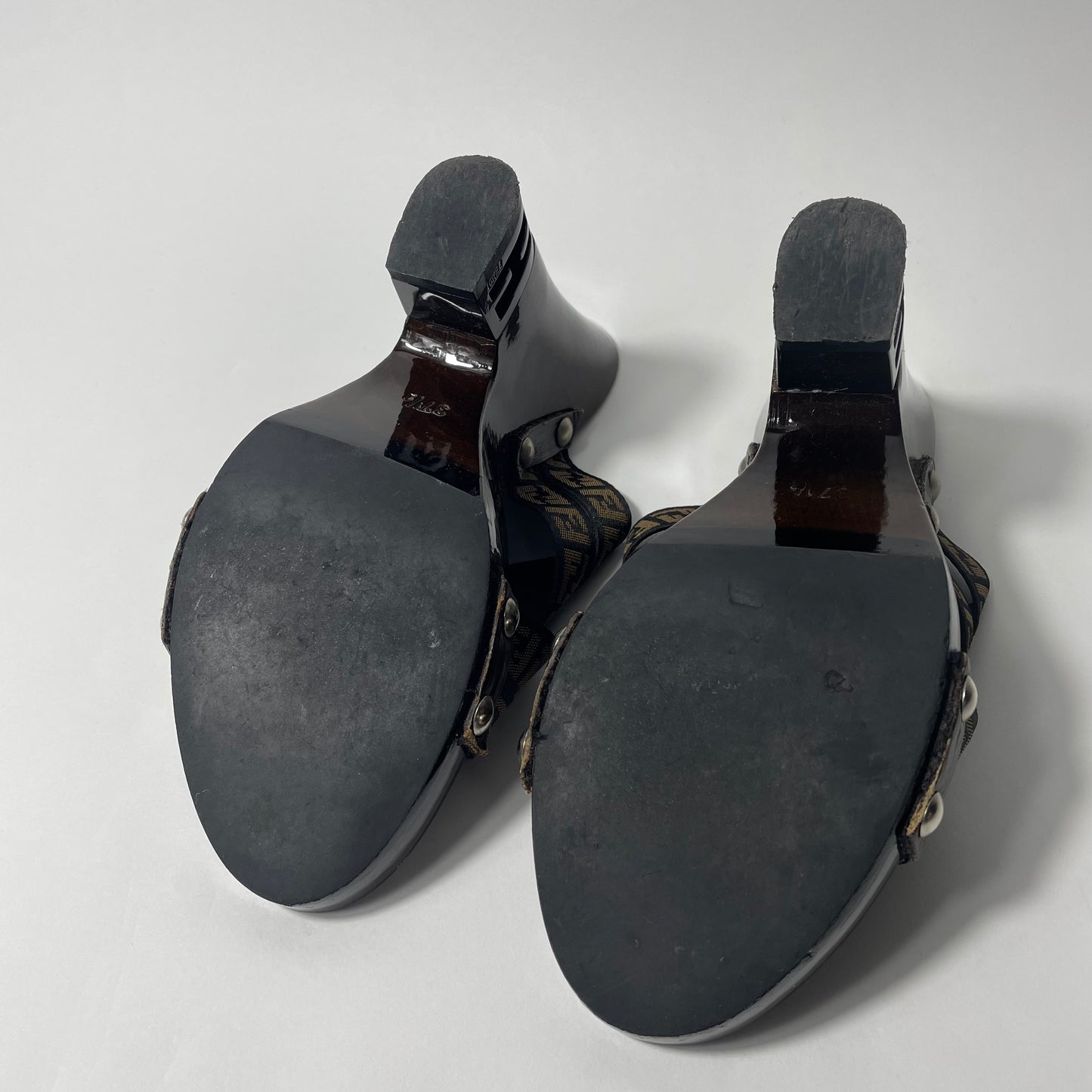 Fendi Vintage Heels EU 37.5 / UK 4.5