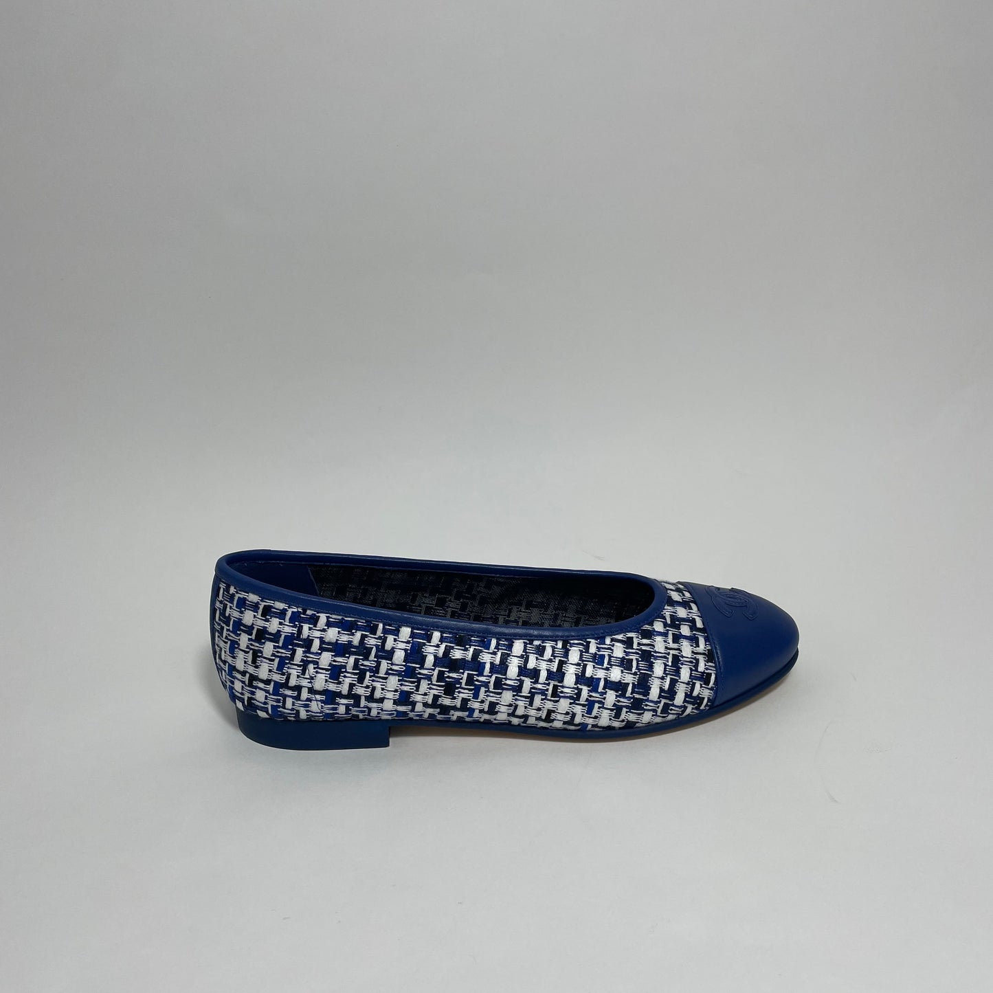Chanel Tweed Flats EU 37/ UK 4