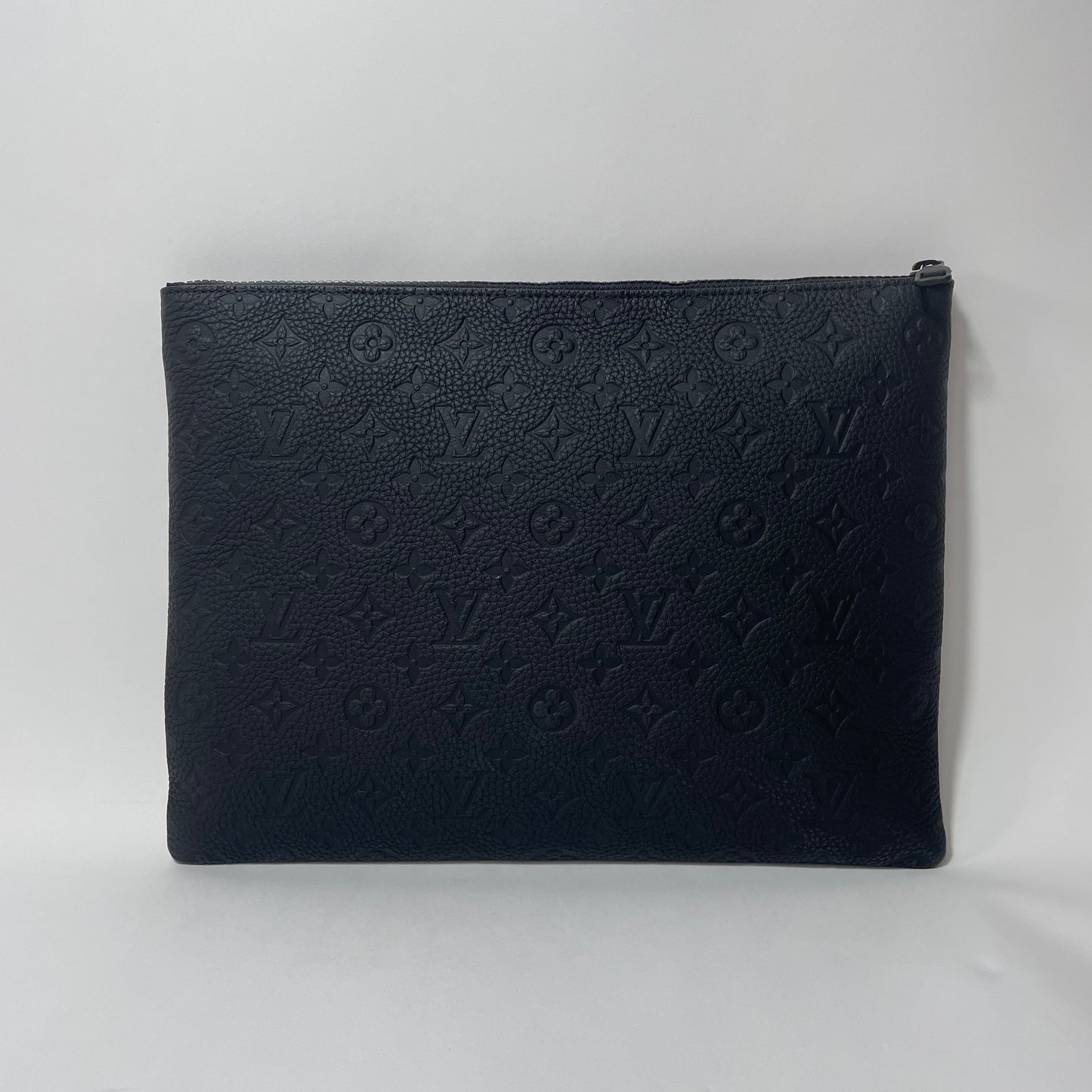 Louis Vuitton A4 Pochette Monogram Absolute Black