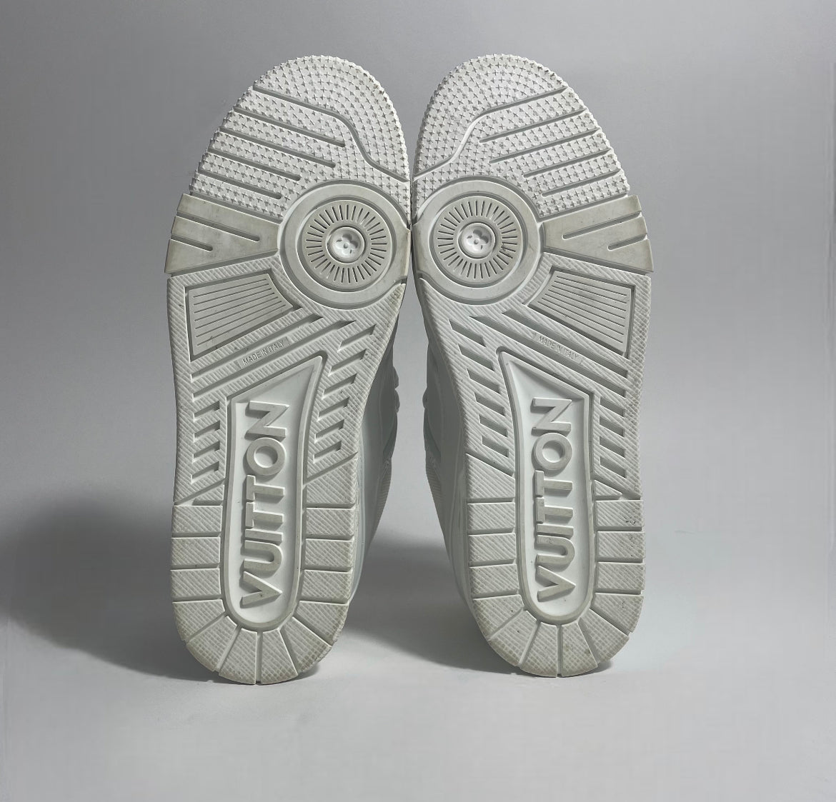 Louis Vuitton Lv Sneaker EU 38.5 / UK 5.5