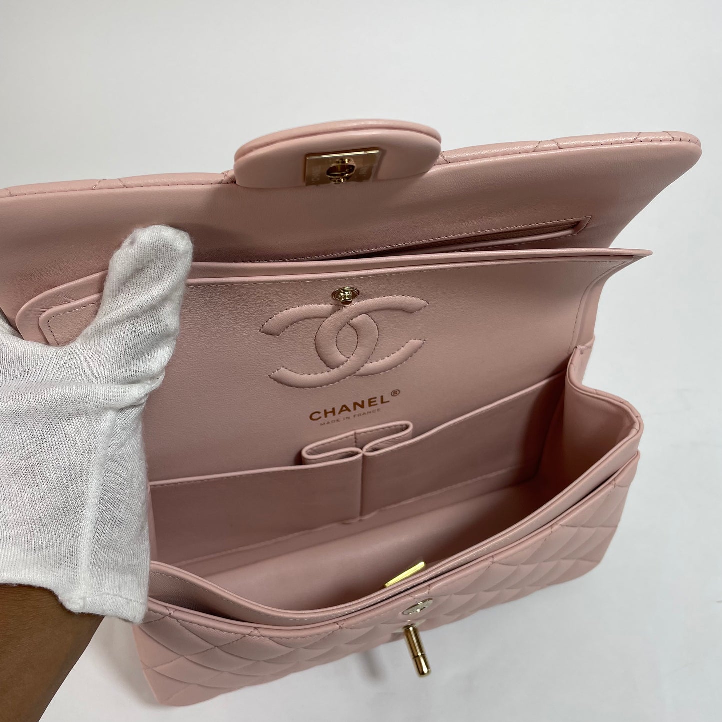 Chanel Classic Pink White gold Small