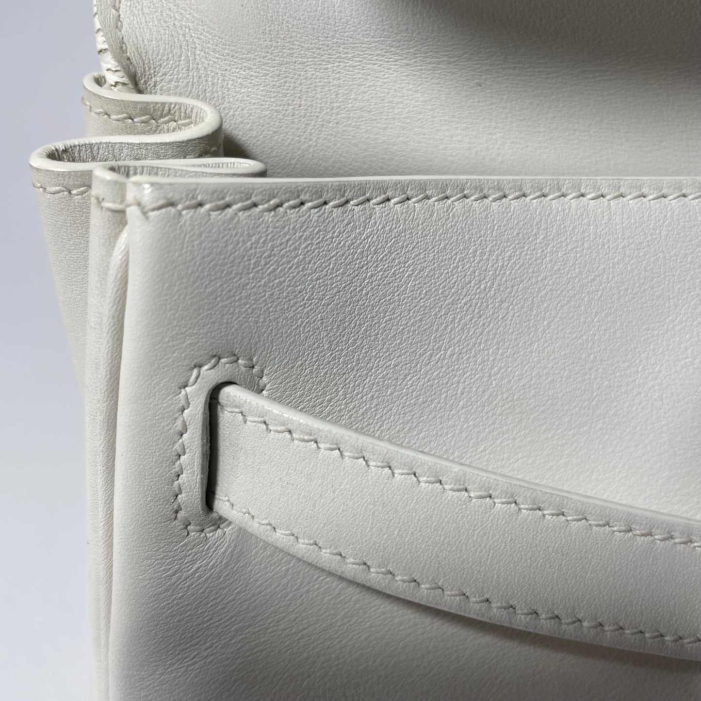 Hermès Kelly 28 White Swift GHW