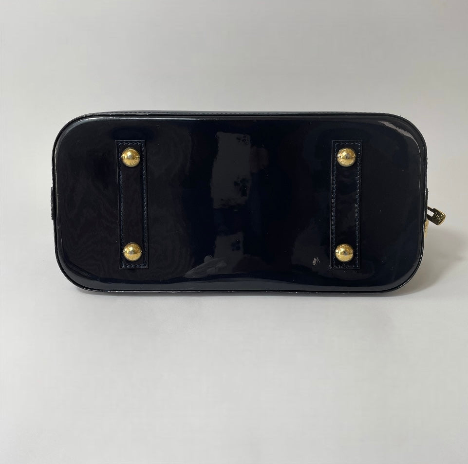 Louis Vuitton Alama PM Vernis Leather Navy