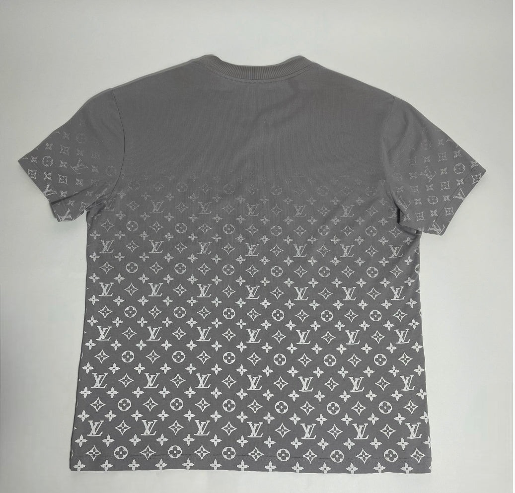 Louis Vuitton Gradient  T-Shirt L