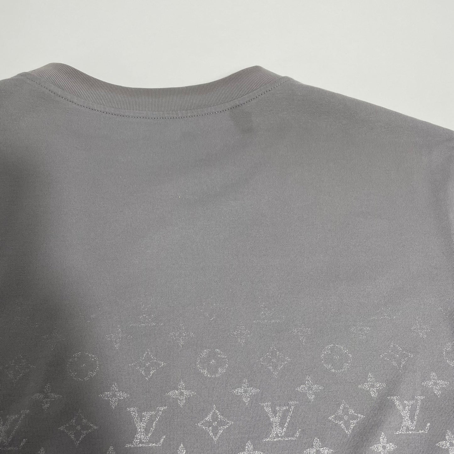 Louis Vuitton Gradient T-Shirt L