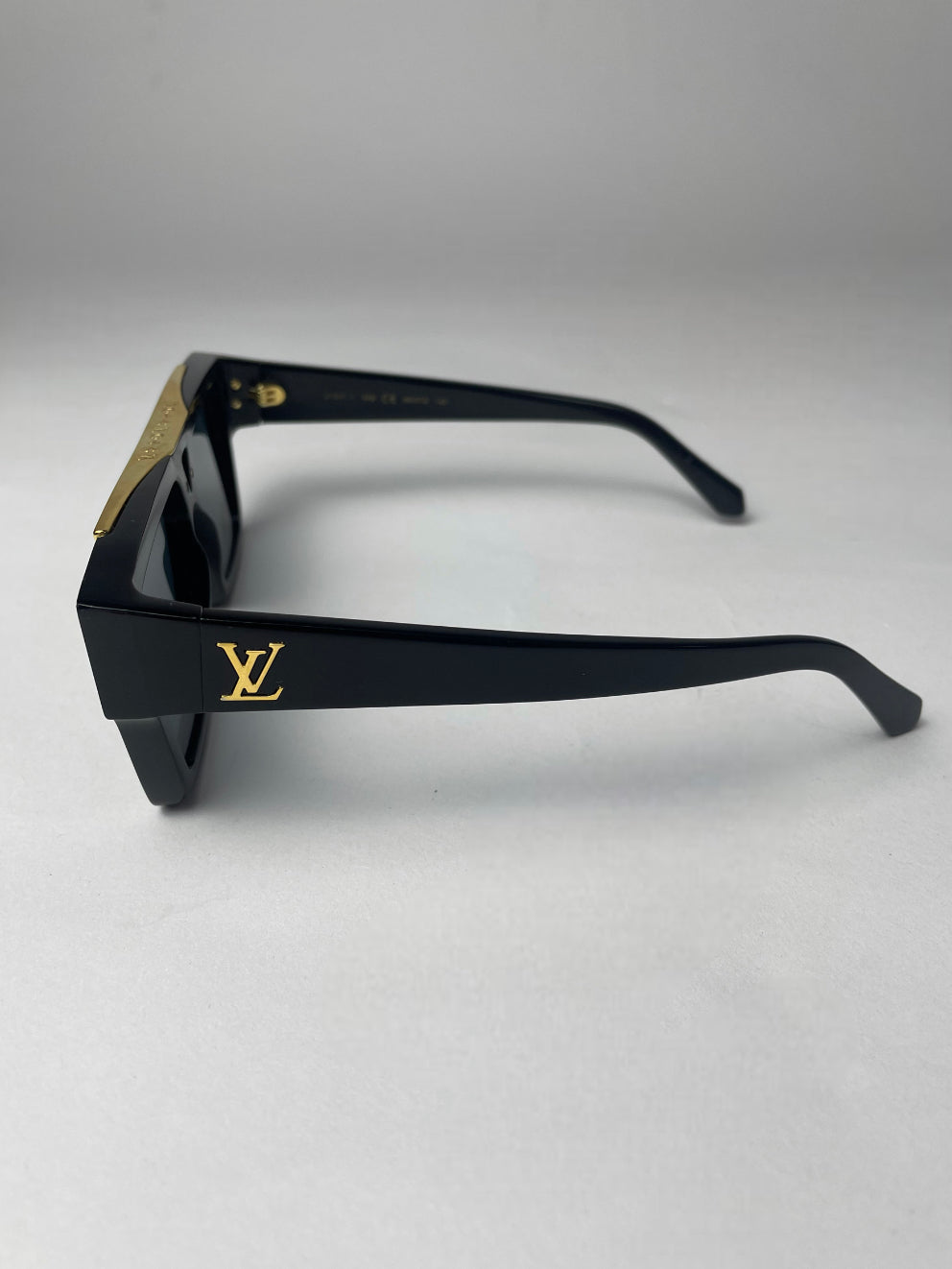 Louis Vuitton Evidence Mens Sunglasses – Allsorts