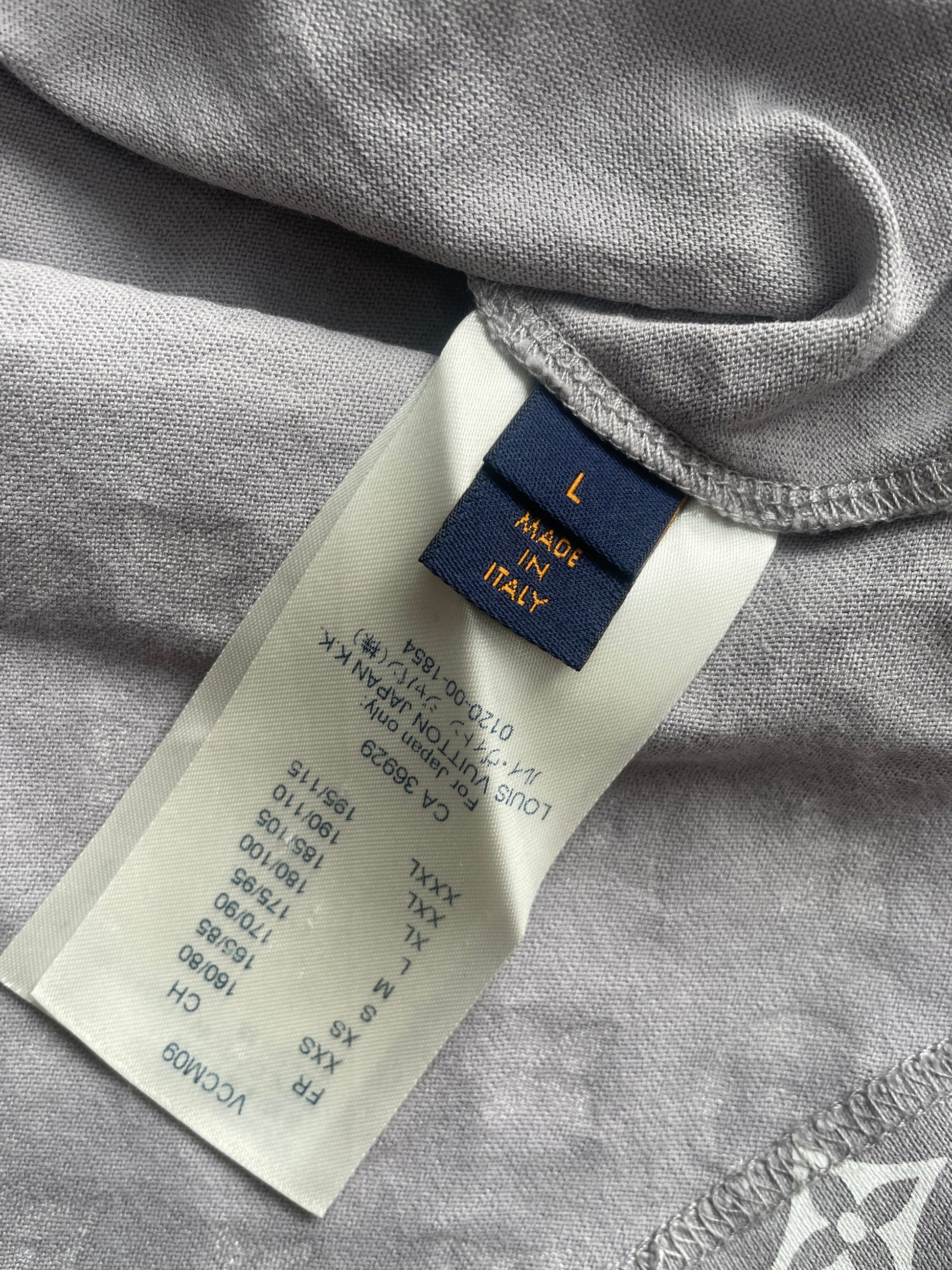 Louis Vuitton Gradient T-Shirt L – Allsorts